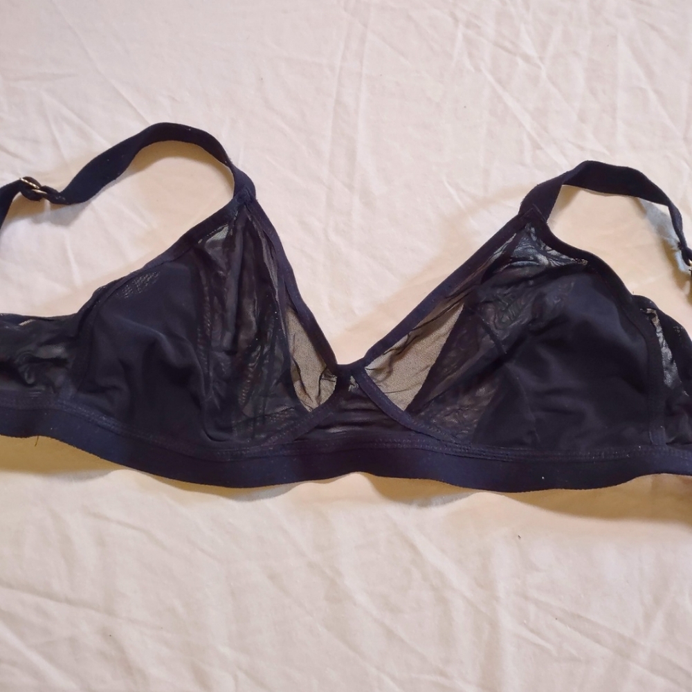 Lara Intimates Unlined Wireless Bra/Bralette